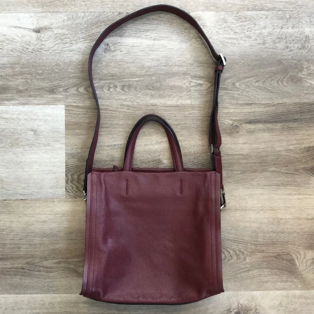 Gianni Chiarini Leather Made in Italy Bag - Picture 1 of 17